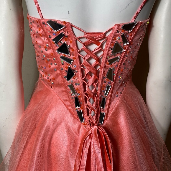 Pink Party Grad Dress with Jewelry - Picture 4 of 14